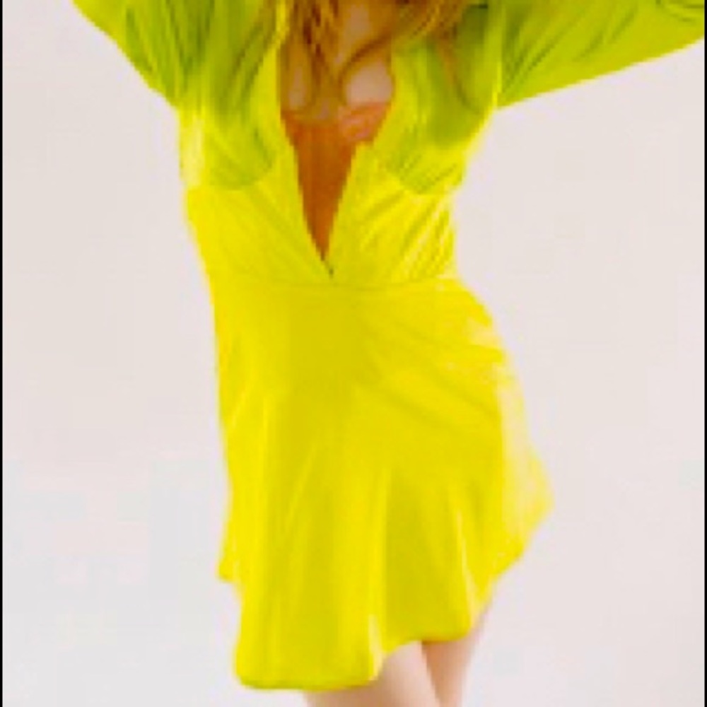 BDG Out From Under Urban Outfitters Corsetted Shirt Dress. In lime. Womens S